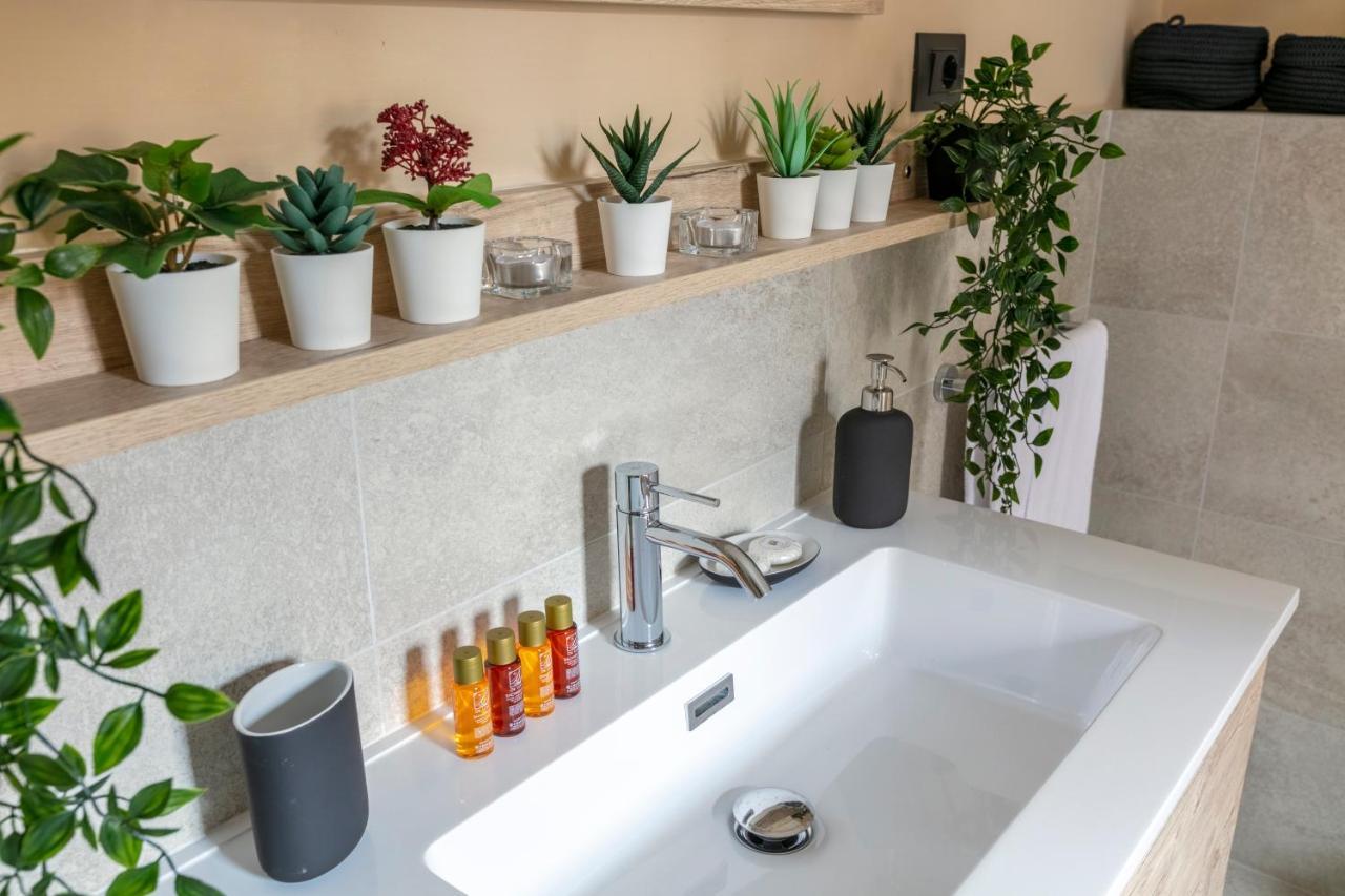 Parione Apartment Rome Bagian luar foto